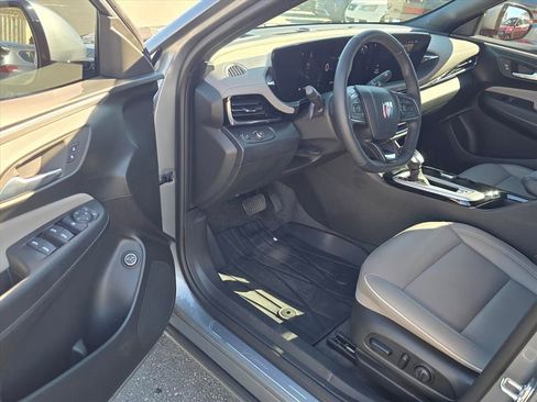 Used 2026 Buick Envista Avenir image 9