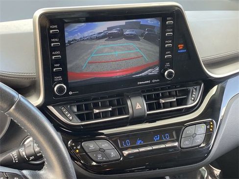 Used 2022 Toyota C-HR image 29