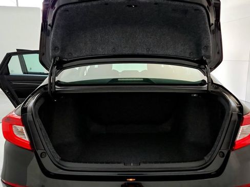Used 2020 Honda Accord LX image 19