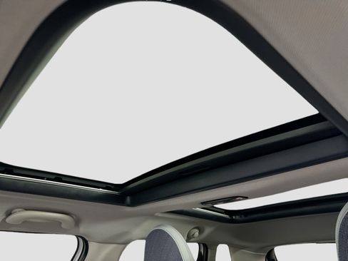 Certified 2025 MINI Cooper S image 25