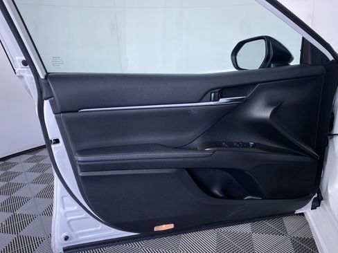 Used 2023 Toyota Camry XSE w/ Cold Weather Package image 12