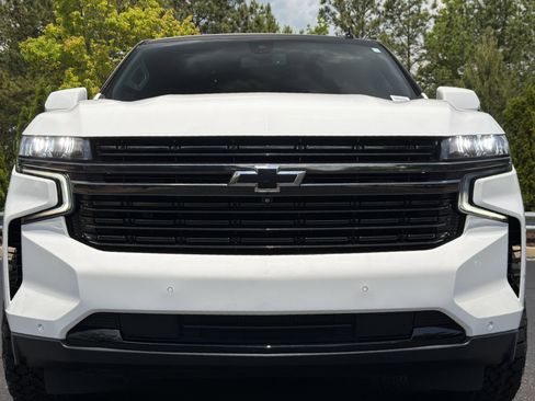 Used 2021 Chevrolet Tahoe RST w/ Luxury Package AWD/4WD image 20
