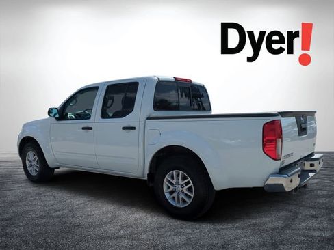 Used 2016 Nissan Frontier SV w/ SV Value Truck Package RWD image 6