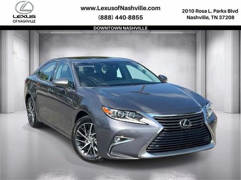 Used 2017 Lexus ES 350 w/ Luxury Package FWD image 1