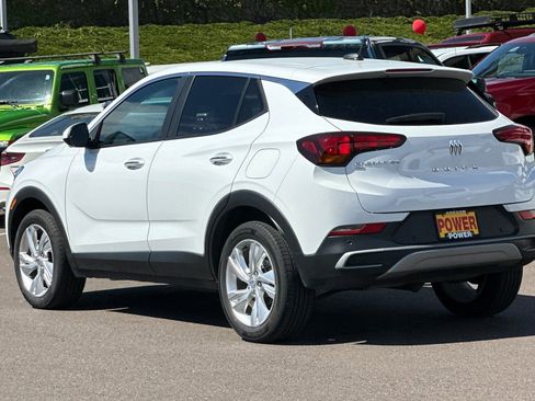 Used 2024 Buick Encore GX Preferred w/ Comfort Package AWD/4WD image 6