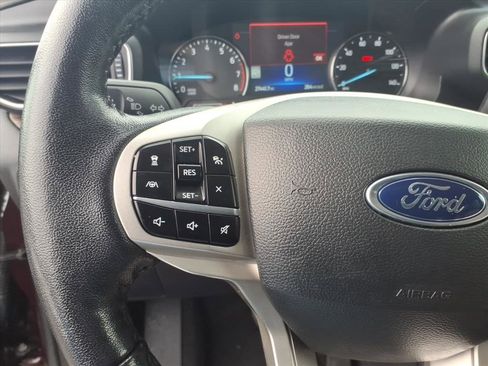Certified 2023 Ford Explorer Limited w/ Hybrid Equipment Group 310A image 13