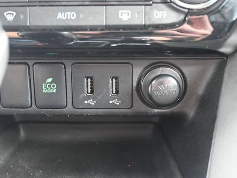 Used 2019 Mitsubishi Eclipse Cross LE AWD/4WD image 15