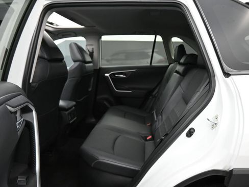 Used 2023 Toyota RAV4 Limited AWD/4WD image 18