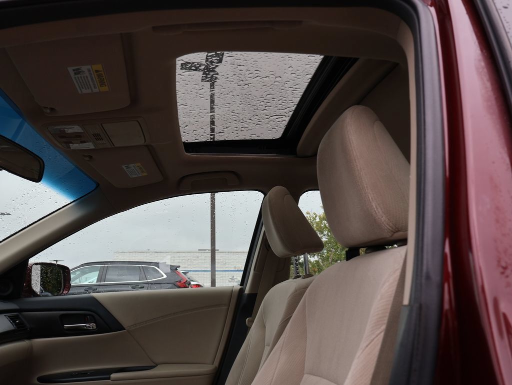 Used 2013 Honda Accord EX image 10