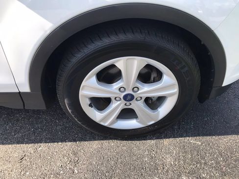 Used 2016 Ford Escape SE FWD image 44
