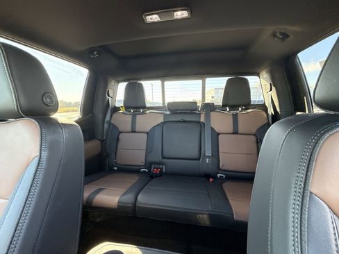 Certified 2021 Chevrolet Silverado 1500 High Country w/ Technology Package image 11