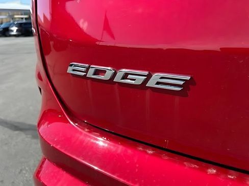 Used 2020 Ford Edge ST w/ Equipment Group 401A AWD/4WD image 15