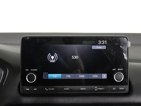 Used 2023 Honda HR-V LX image 9
