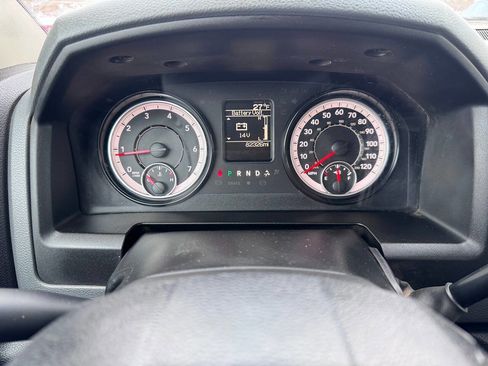 Used 2018 RAM 2500 Tradesman w/ Chrome Appearance Group image 8