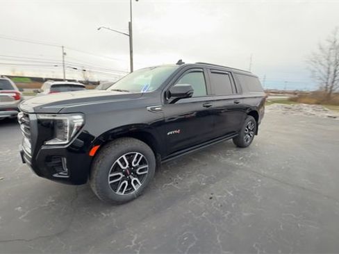 Certified 2023 GMC Yukon XL AT4 w/ Technology Package image 4