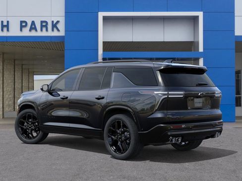 New 2026 Chevrolet Traverse RS image 3