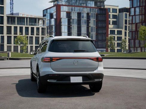 Certified 2024 Mercedes-Benz EQB 250+ image 37