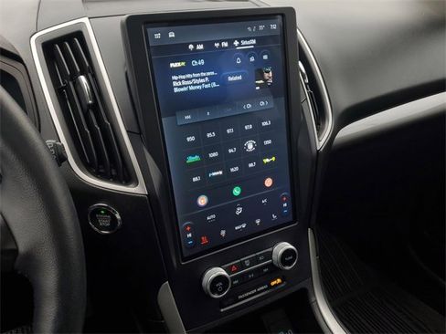 Certified 2024 Ford Edge SEL w/ Convenience Package image 21