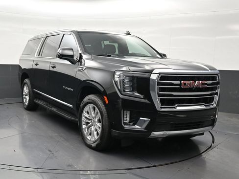 Used 2023 GMC Yukon XL SLT w/ SLT Premium Package RWD image 8