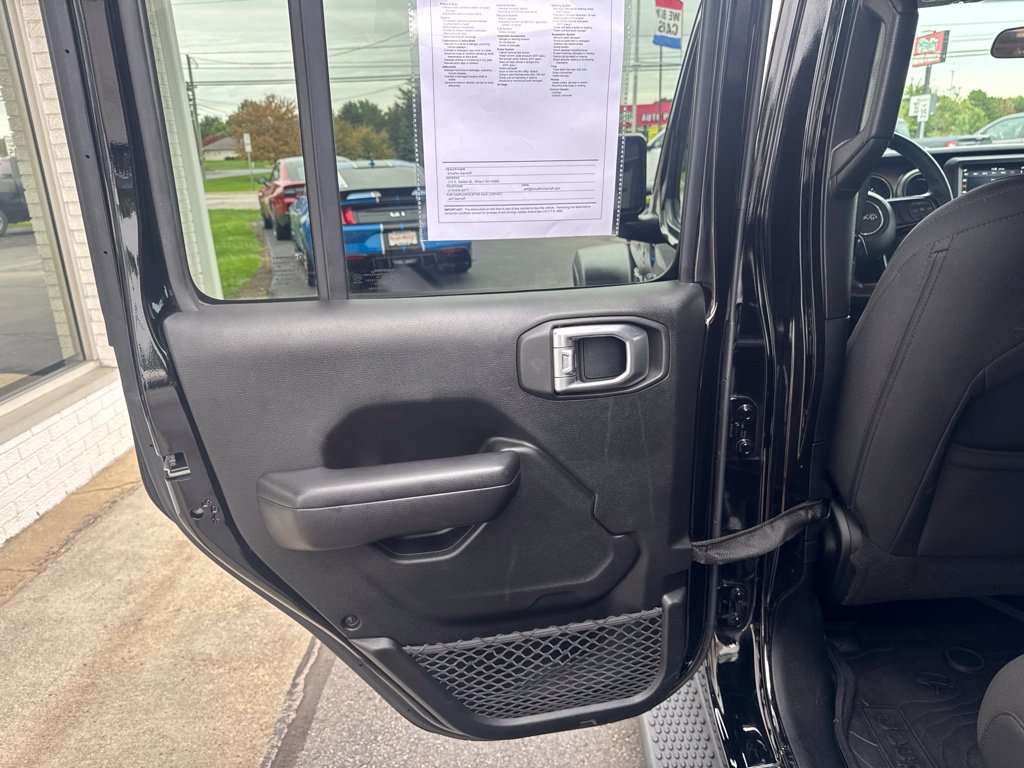 Used 2019 Jeep Wrangler Unlimited Sport S AWD/4WD image 14