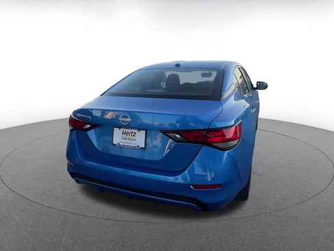 Used 2025 Nissan Sentra SV image 14
