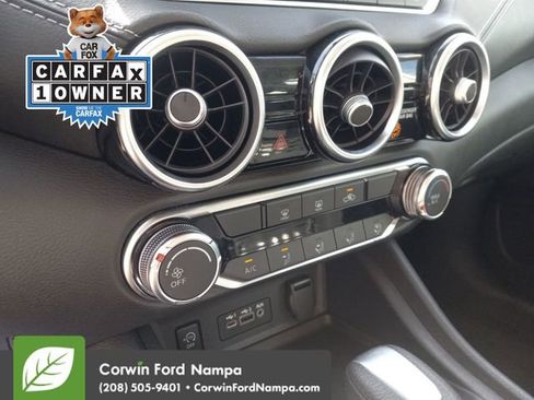 Used 2024 Nissan Sentra SV image 17