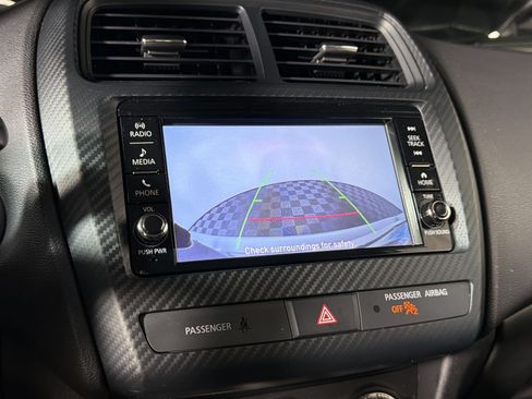Used 2025 Mitsubishi Outlander Sport ES AWD/4WD image 23
