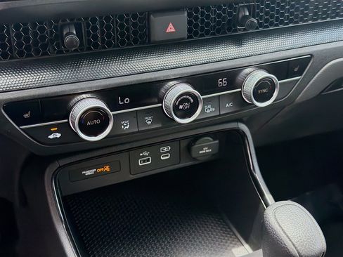 Certified 2024 Honda CR-V EX image 14