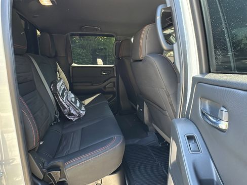 Certified 2023 Nissan Frontier PRO-4X w/ Technology Package AWD/4WD image 25