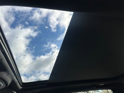 New 2026 RAM 1500 Limited image 23