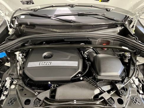 Used 2025 BMW X2 xDrive28i w/ Technology Package AWD/4WD image 17