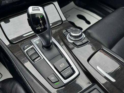Used 2012 BMW 528i Sedan RWD image 17