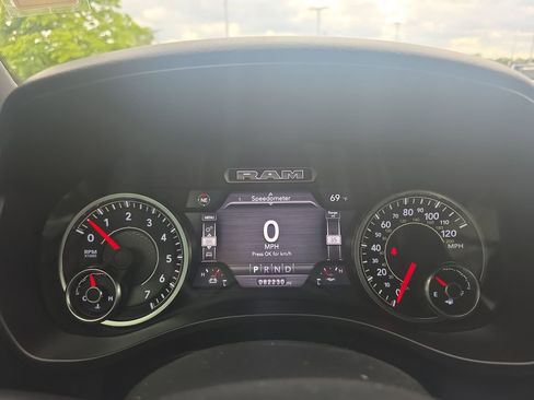 Used 2019 RAM 1500 Big Horn AWD/4WD image 27