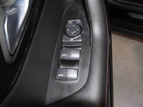 Used 2023 Chevrolet Blazer RS w/ Enhanced Convenience Package FWD image 6