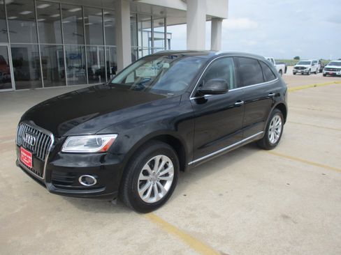 Used 2015 Audi Q5 2.0T Premium image 2