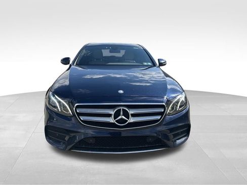 Used 2017 Mercedes-Benz E 300 4MATIC image 8