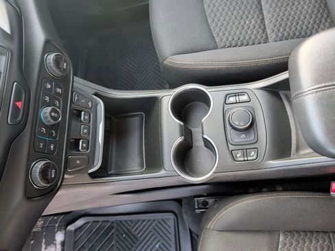 Used 2018 GMC Terrain SLE w/ Driver Convenience Package image 21