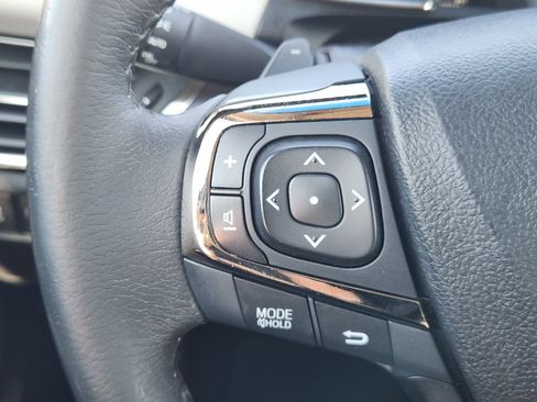 Used 2016 Toyota Avalon XLE Premium image 28