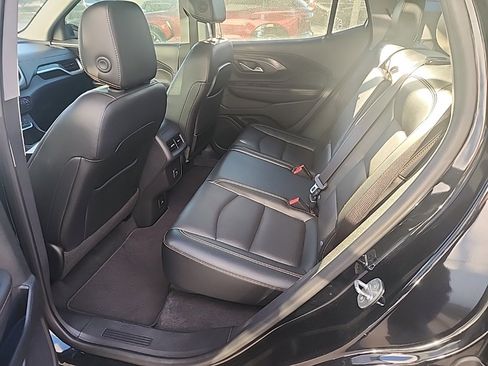 Used 2020 GMC Terrain SLT image 8