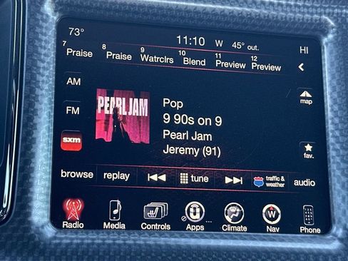 Used 2016 Dodge Challenger SRT Hellcat image 22