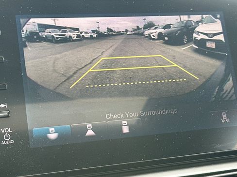 Used 2018 Honda Accord EX image 18