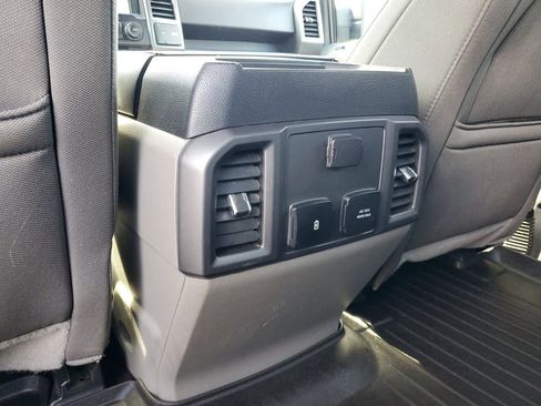 Used 2018 Ford F150 XLT w/ Equipment Group 302A Luxury image 29