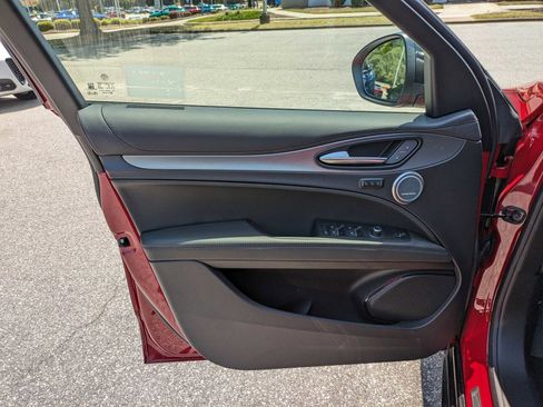 New 2024 Alfa Romeo Stelvio Veloce image 20