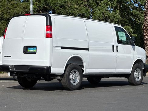 New 2026 Chevrolet Express 2500 w/ Driver Convenience Package RWD image 3