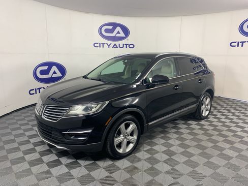 Used 2017 Lincoln MKC Premiere FWD image 7