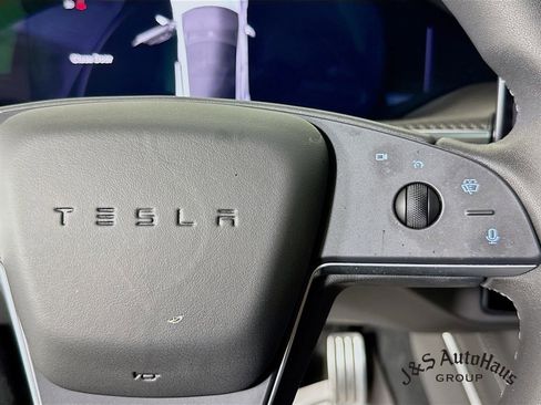 Used 2025 Tesla Model S Plaid image 14