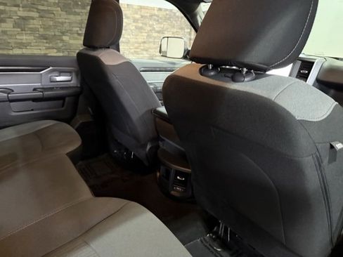 Used 2022 RAM 2500 Big Horn image 32