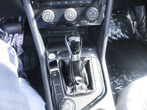 Used 2025 Volkswagen Taos S image 23