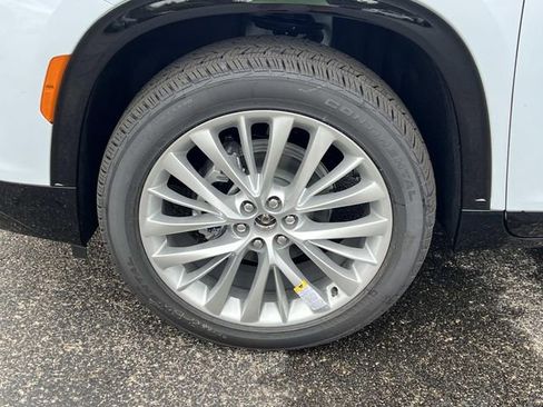 New 2026 Buick Enclave Sport Touring w/ Power Package image 10