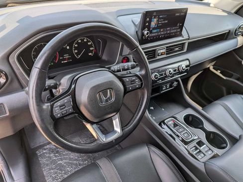 Certified 2025 Honda Pilot EX-L image 13